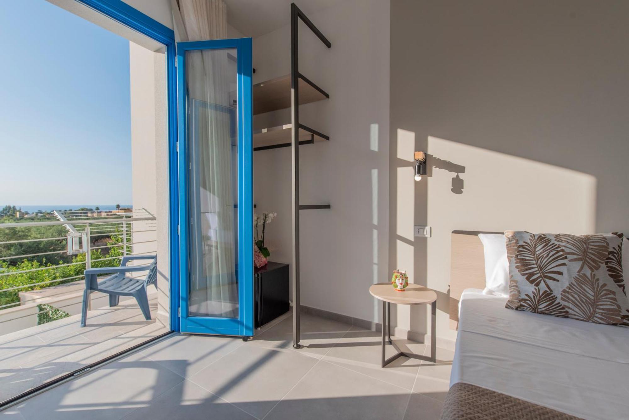 Bed And Breakfast Da Francesca Castelluzzo Exteriör bild